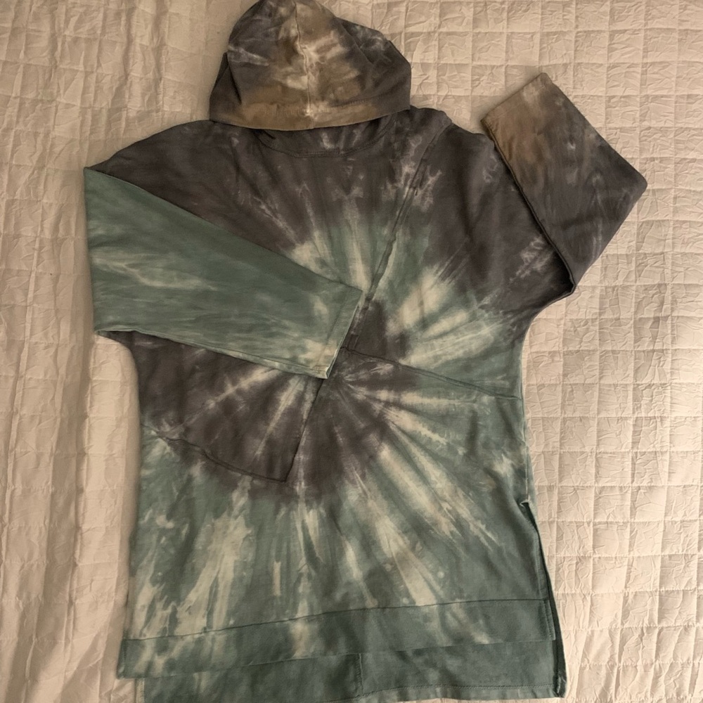 Size small Kaktus hoodie